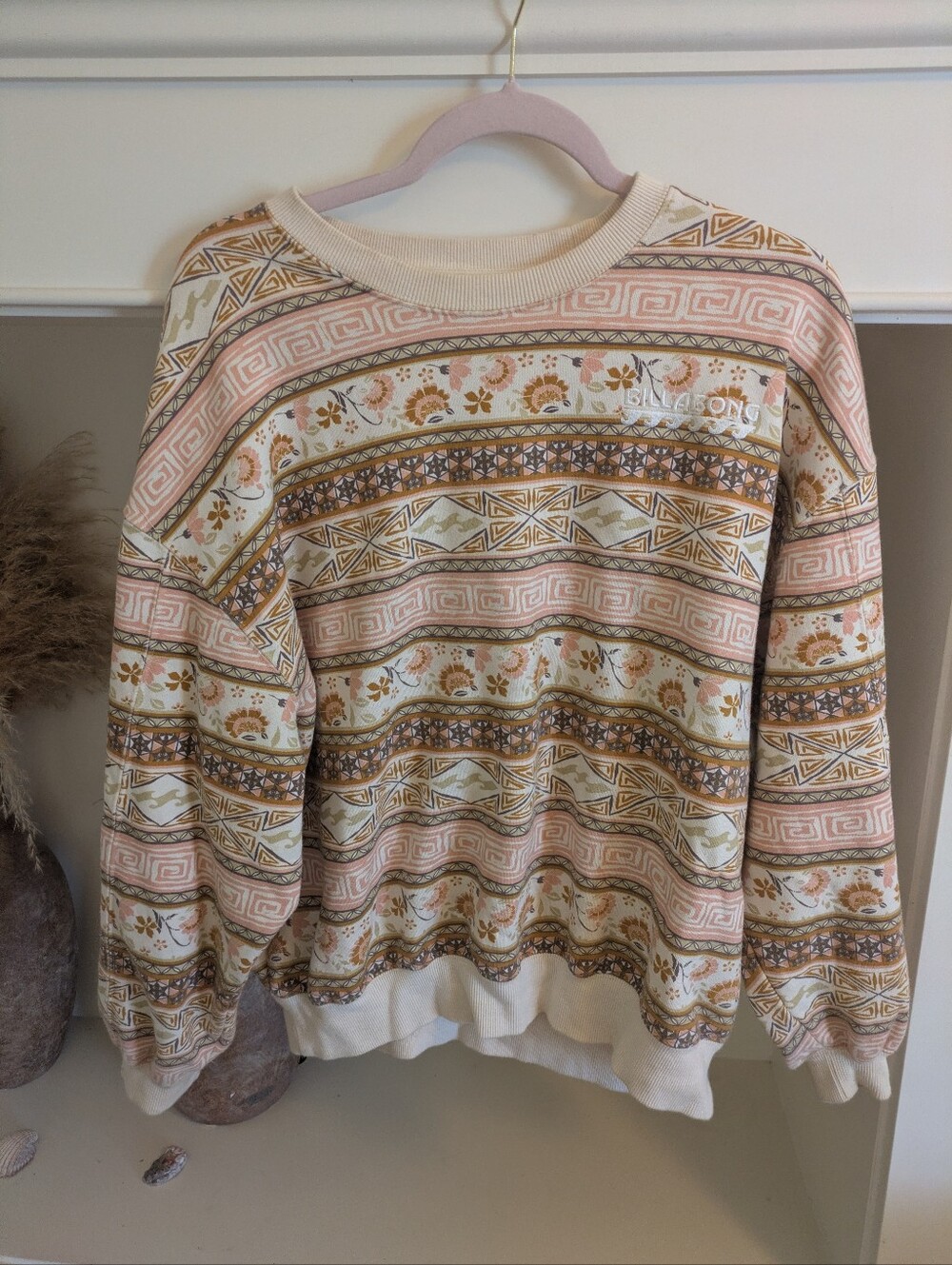 Billabong sweater